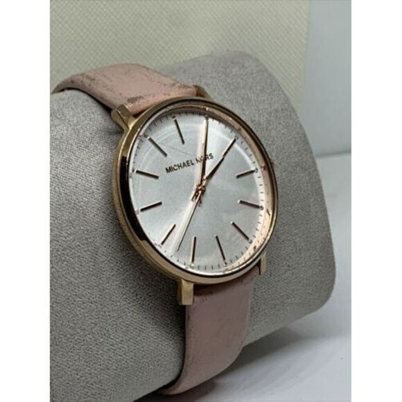 Michael Kors Pyper MK2741 Women's Pink Leather Analog Dial Quartz Watch JSD121 - Picture 4 of 11